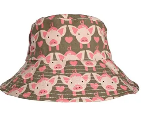 Beach Hat Pig