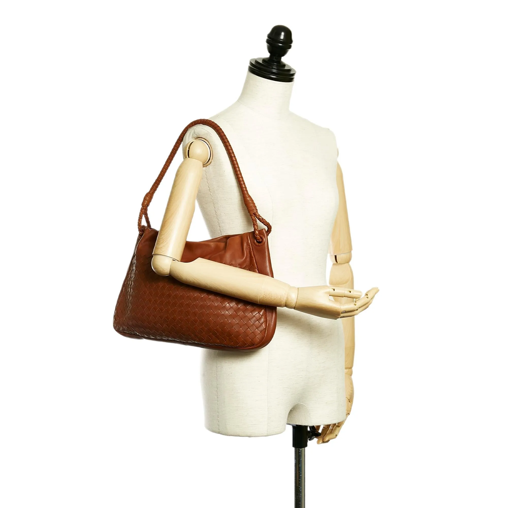 Bottega Veneta Intrecciato Leather Shoulder Bag (SHG-31756)