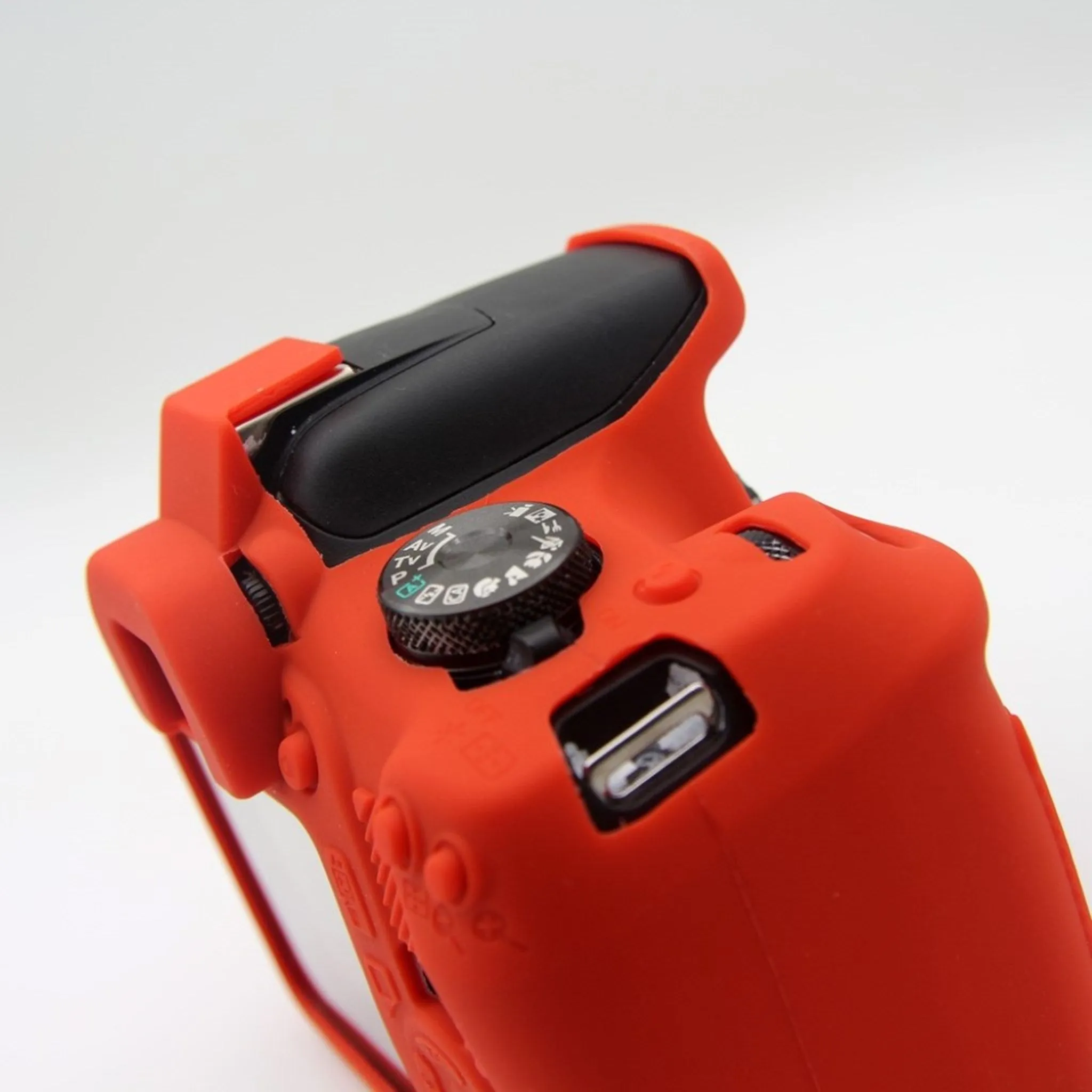 Canon EOS 1500D soft silicone protective case - Red