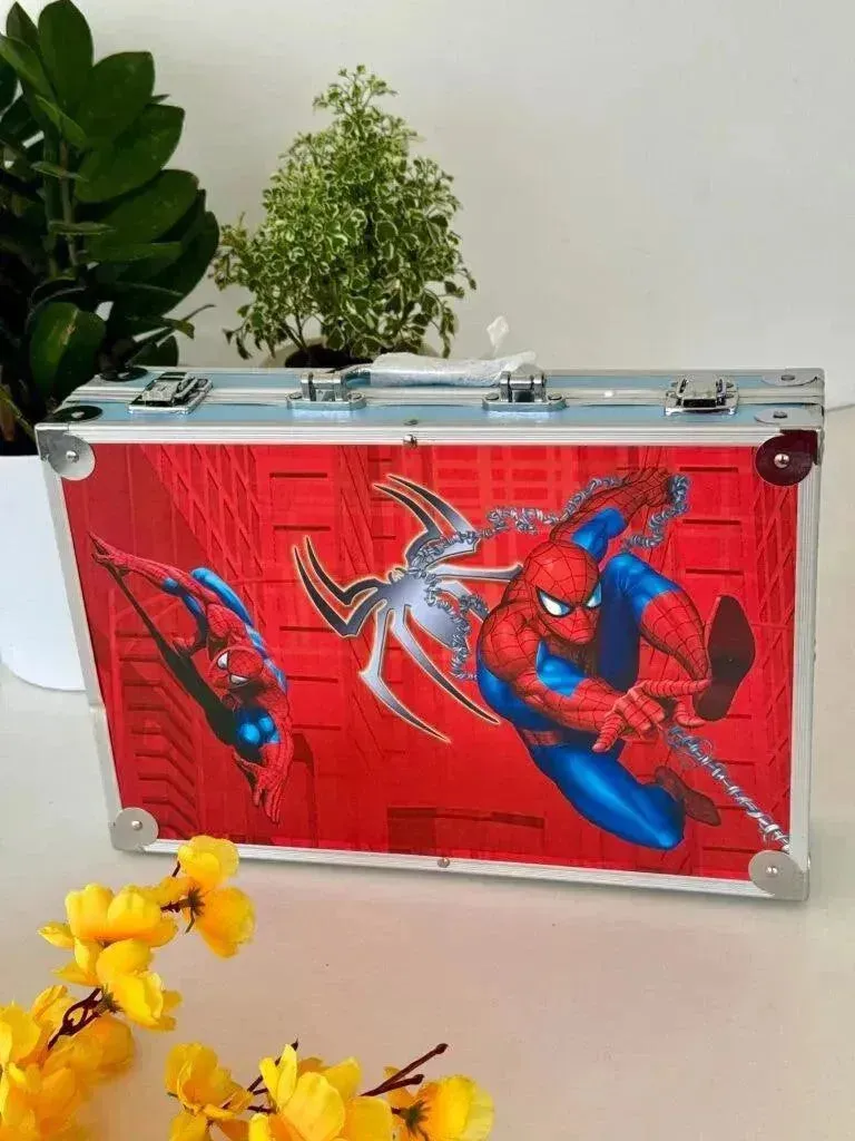 Character Themed Art Suitcase (145 pcs)