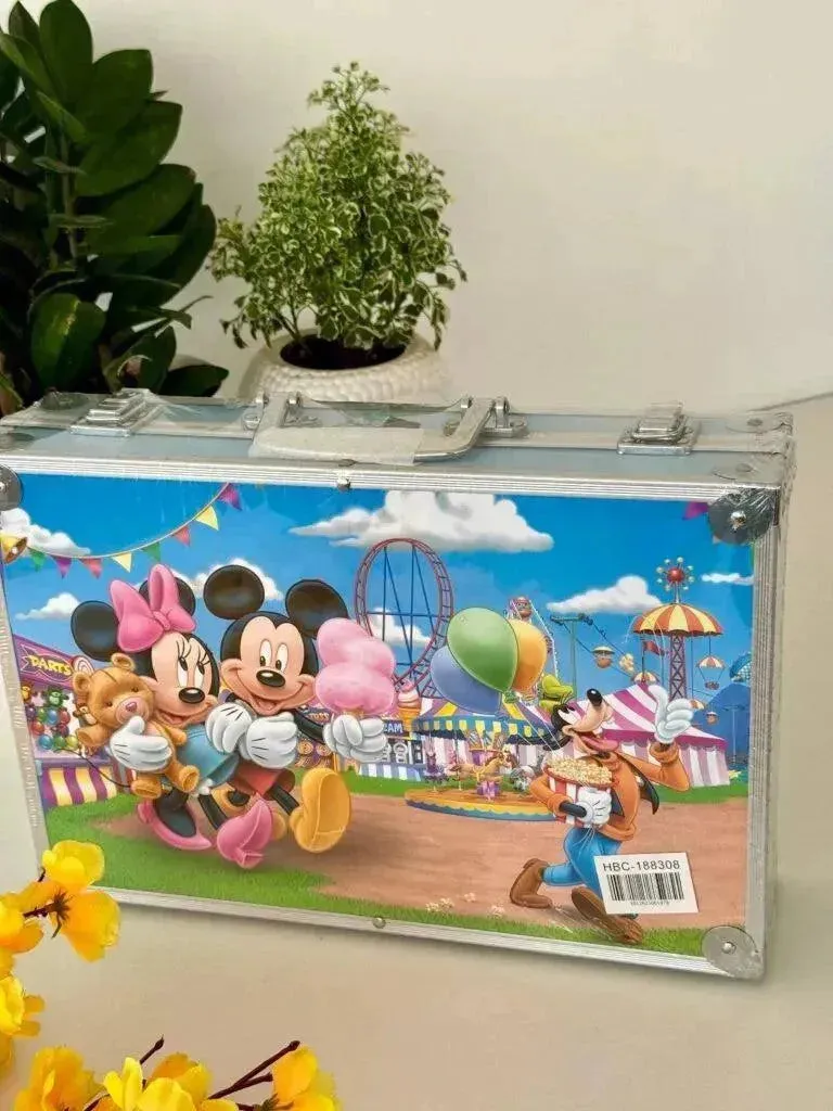 Character Themed Art Suitcase (145 pcs)