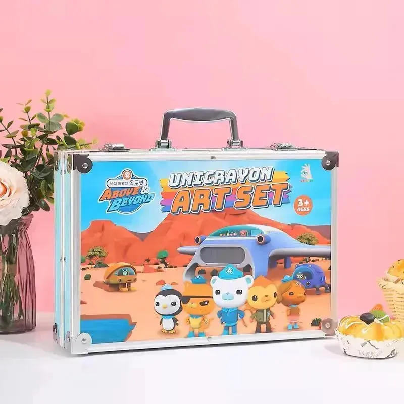 Character Themed Art Suitcase (145 pcs)