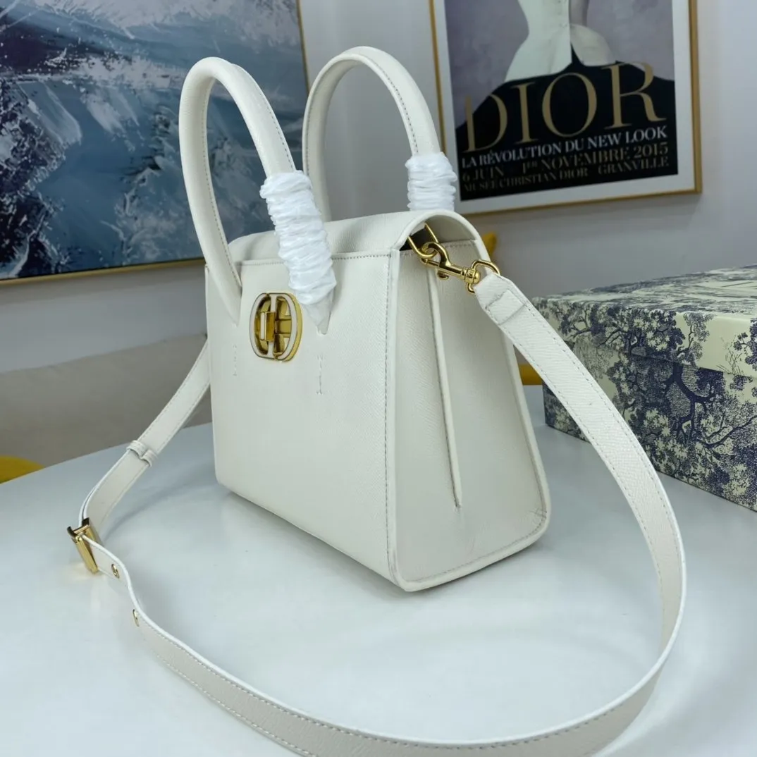 Designer Handbags DR 078