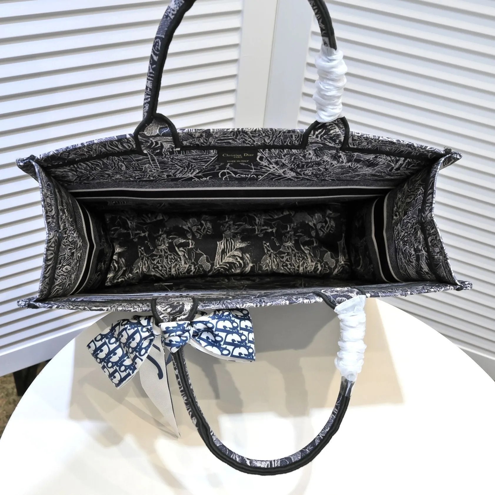 Designer Handbags DR 293