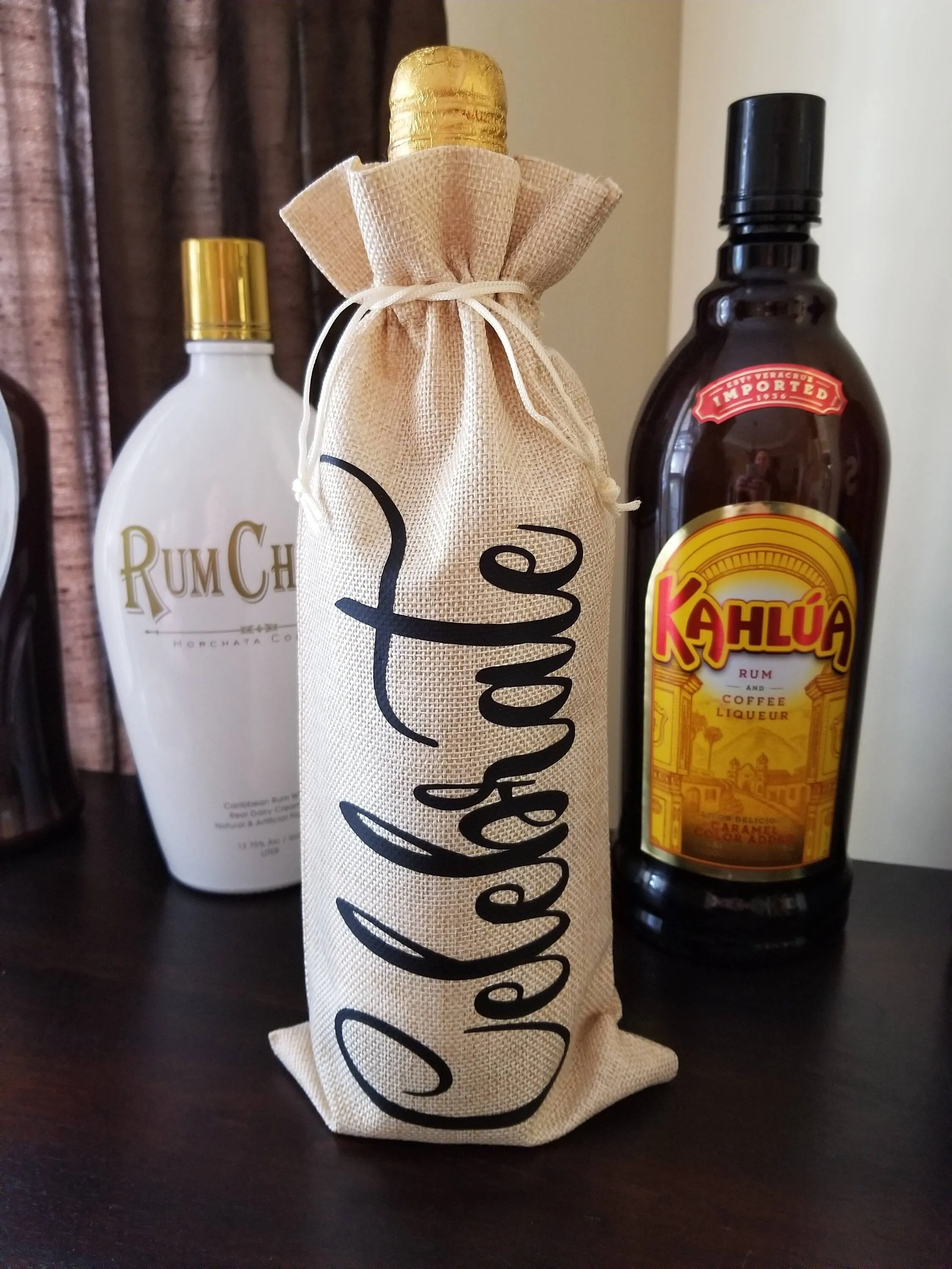 Jute Wine Bag - Wine Bottle Holder - Gift