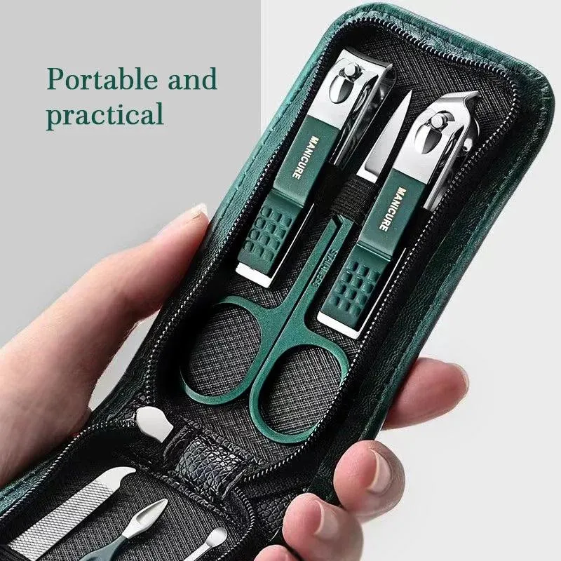 Luxurious Portable Manicure Kit: Precision, Convenience, Style