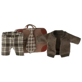 Maileg Jacket, Pants & Tie in Suitcase, Mouse - Grandpa