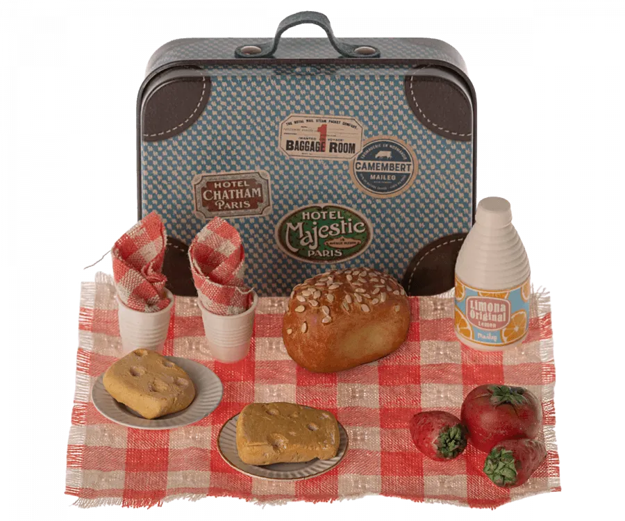 Maileg Picnic Set in Suitcase 2024 NEW ARRIVAL