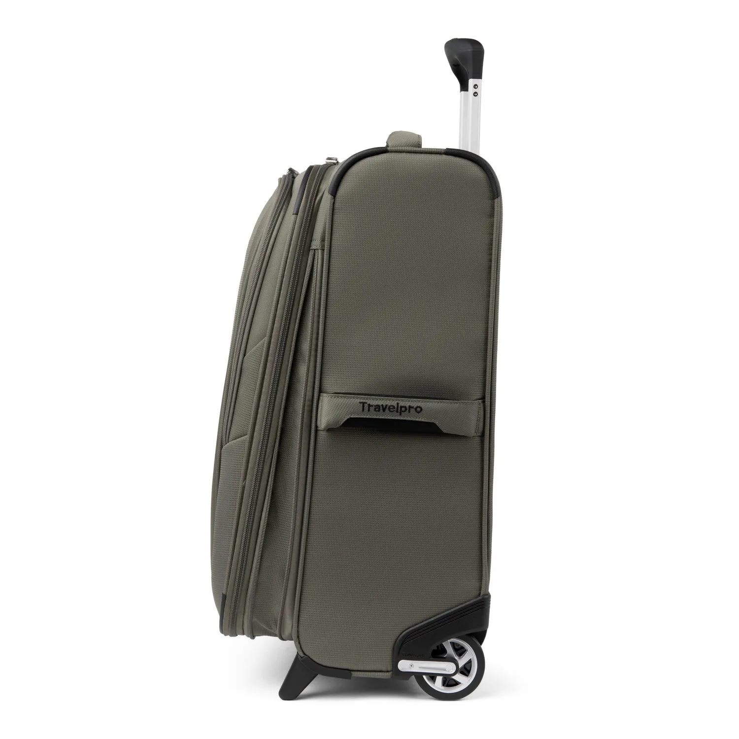 Maxlite® 5 22" Expandable Carry-On Rollaboard®