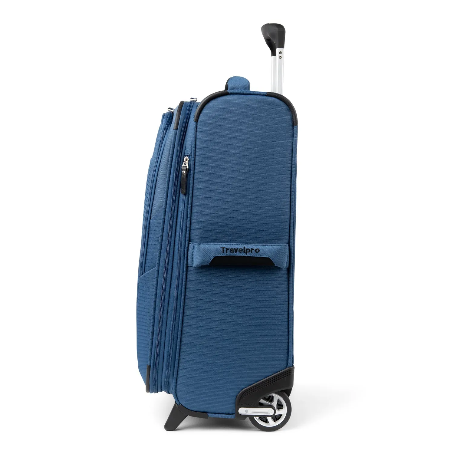 Maxlite® 5 22" Expandable Carry-On Rollaboard®