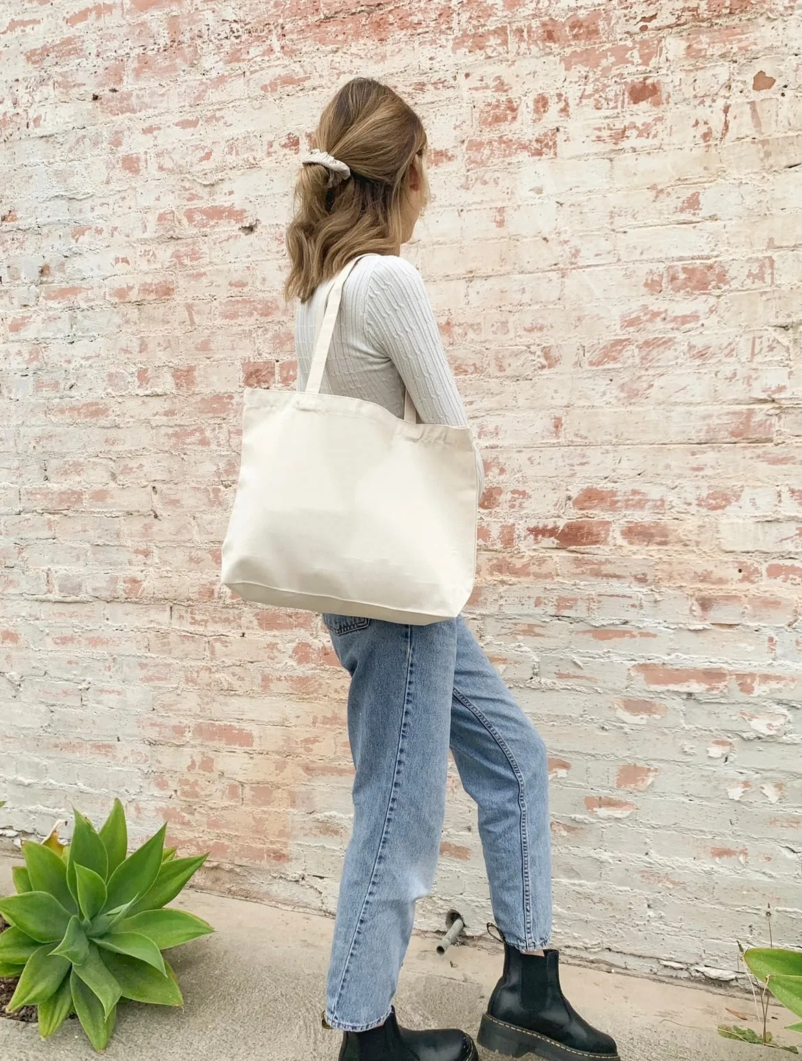 Minimalist Wide Tote Bag