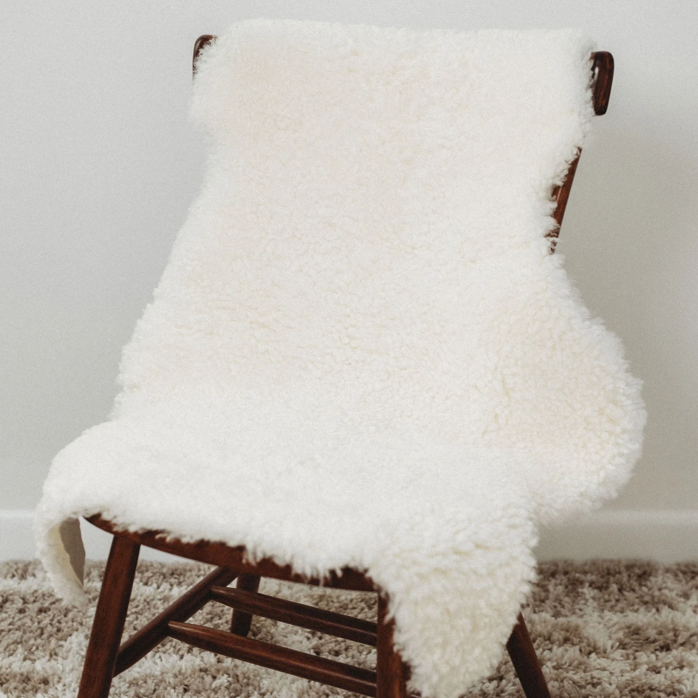 Pearly Curly Sheepskin