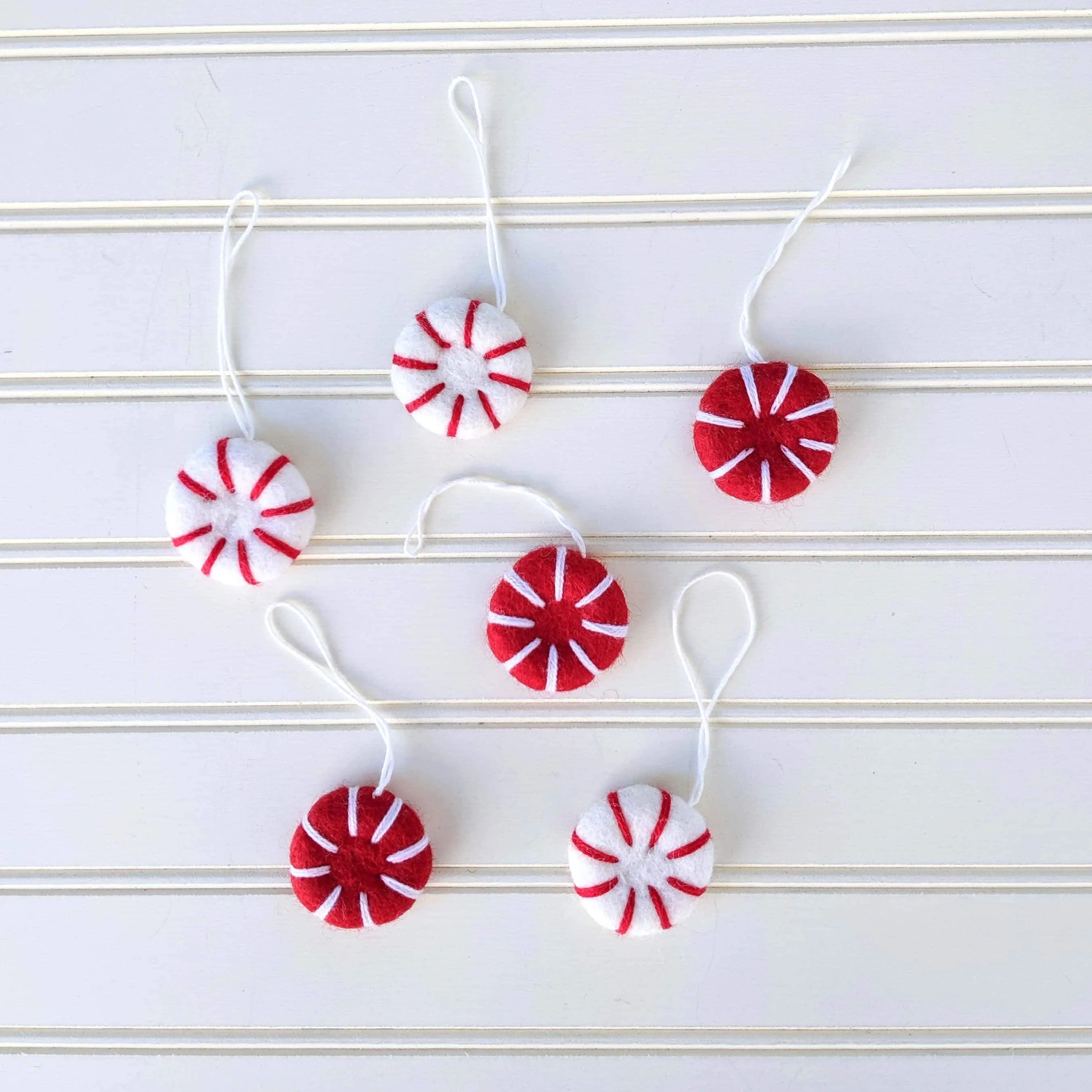 Peppermint Eco Fresheners Ornaments - Reds