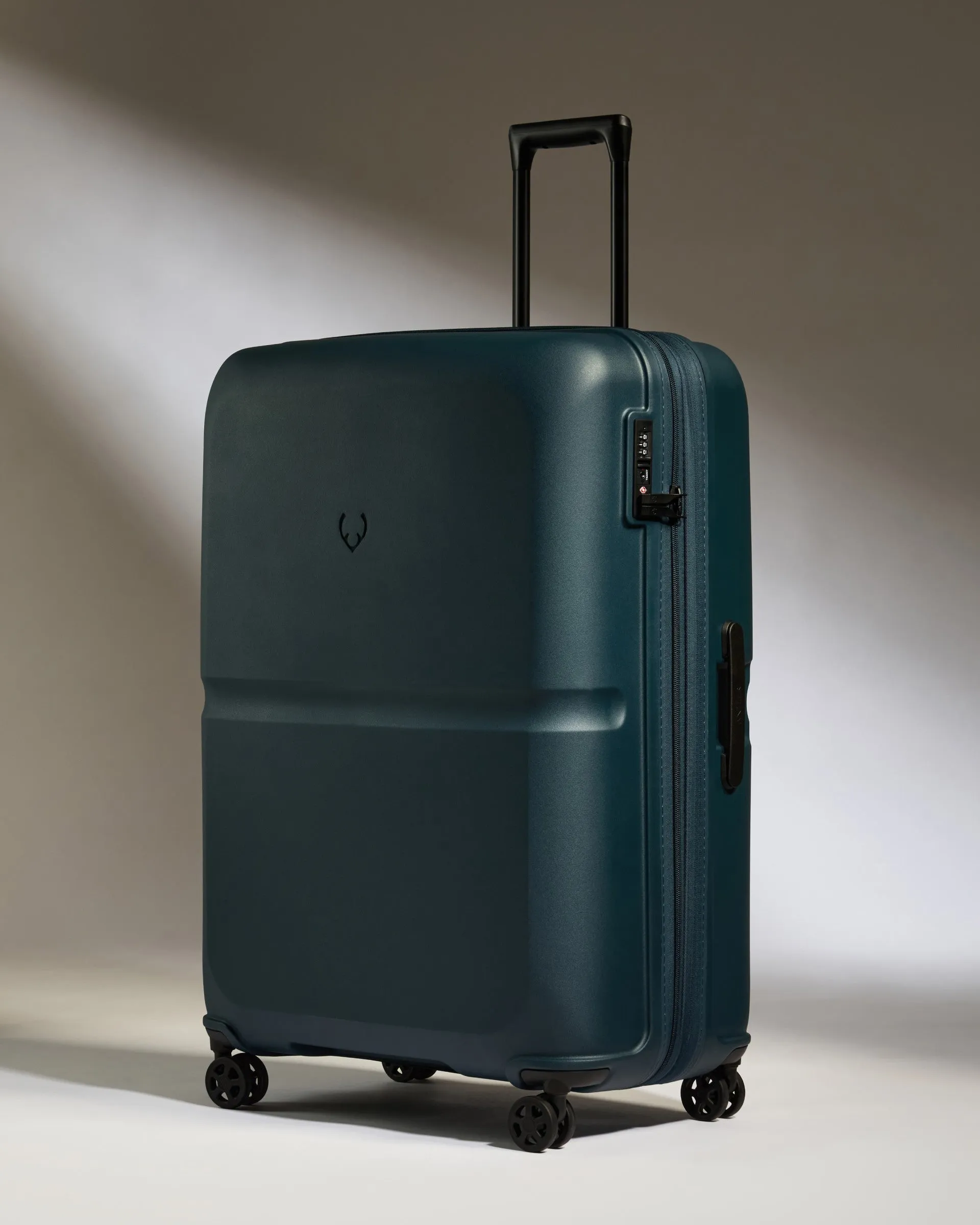 Suitcase Set in Indigo Blue - Single Stripe