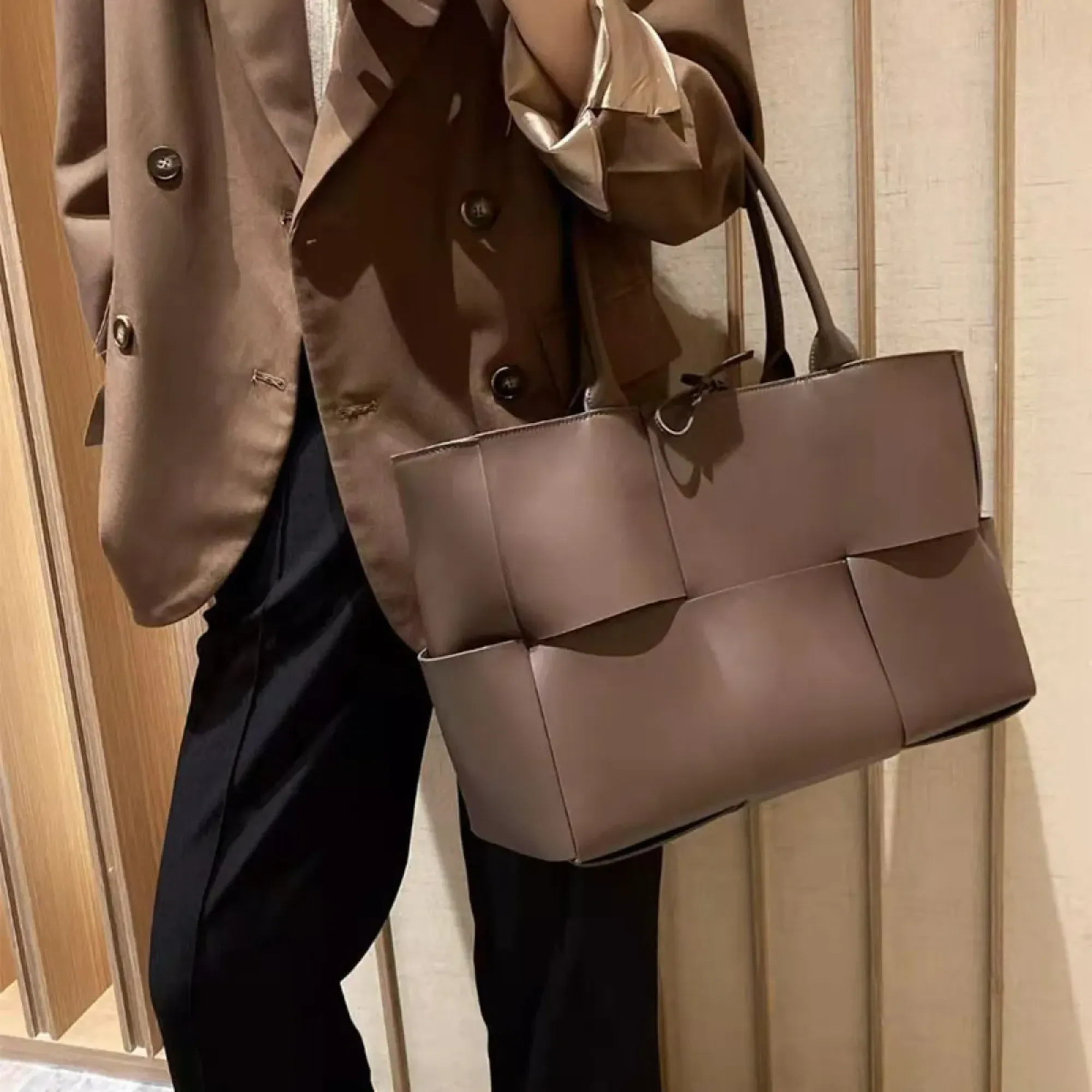 The Bottega Veneta Arco inspired Woven Large Leather Tote Bag