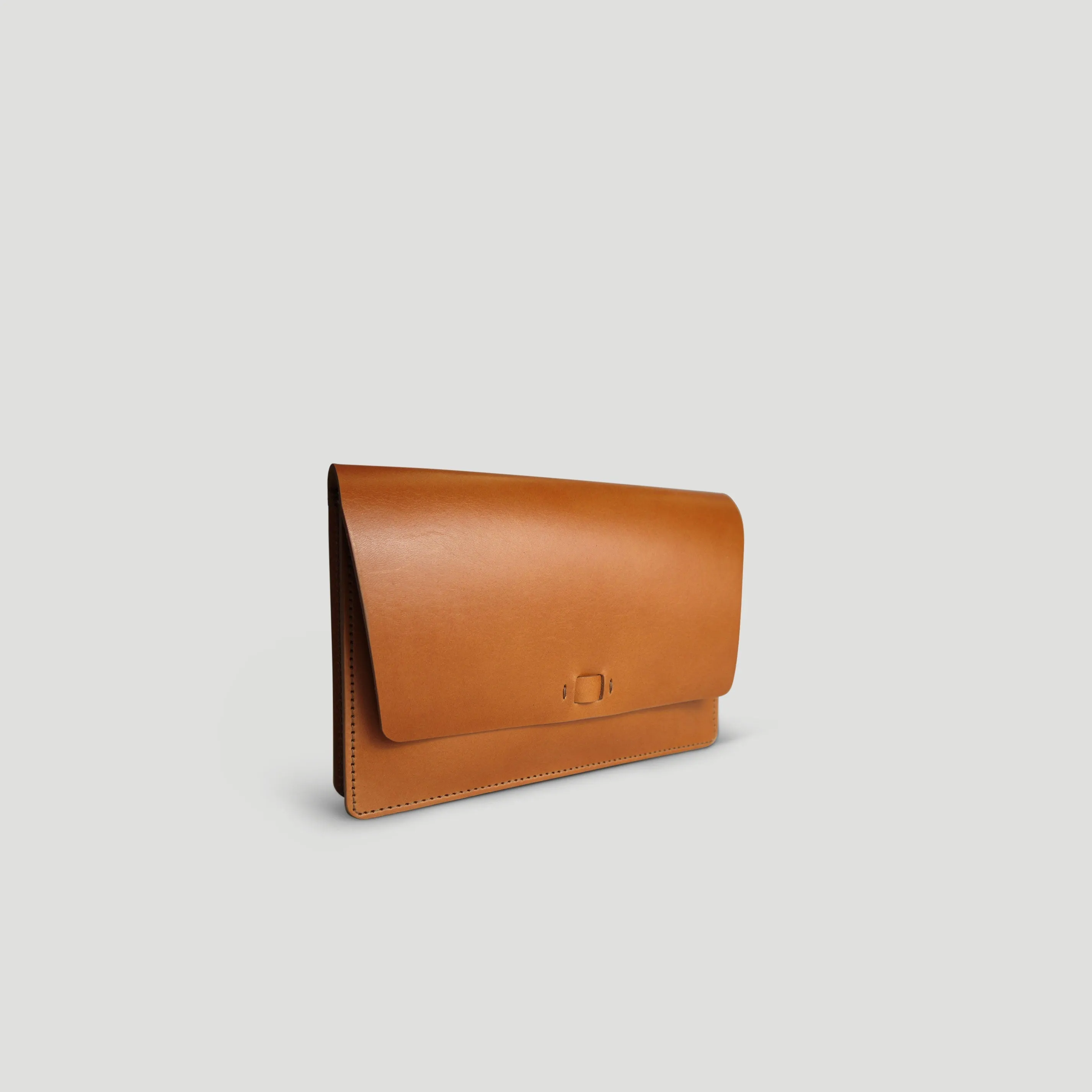 The Ingrid - limited edition leather