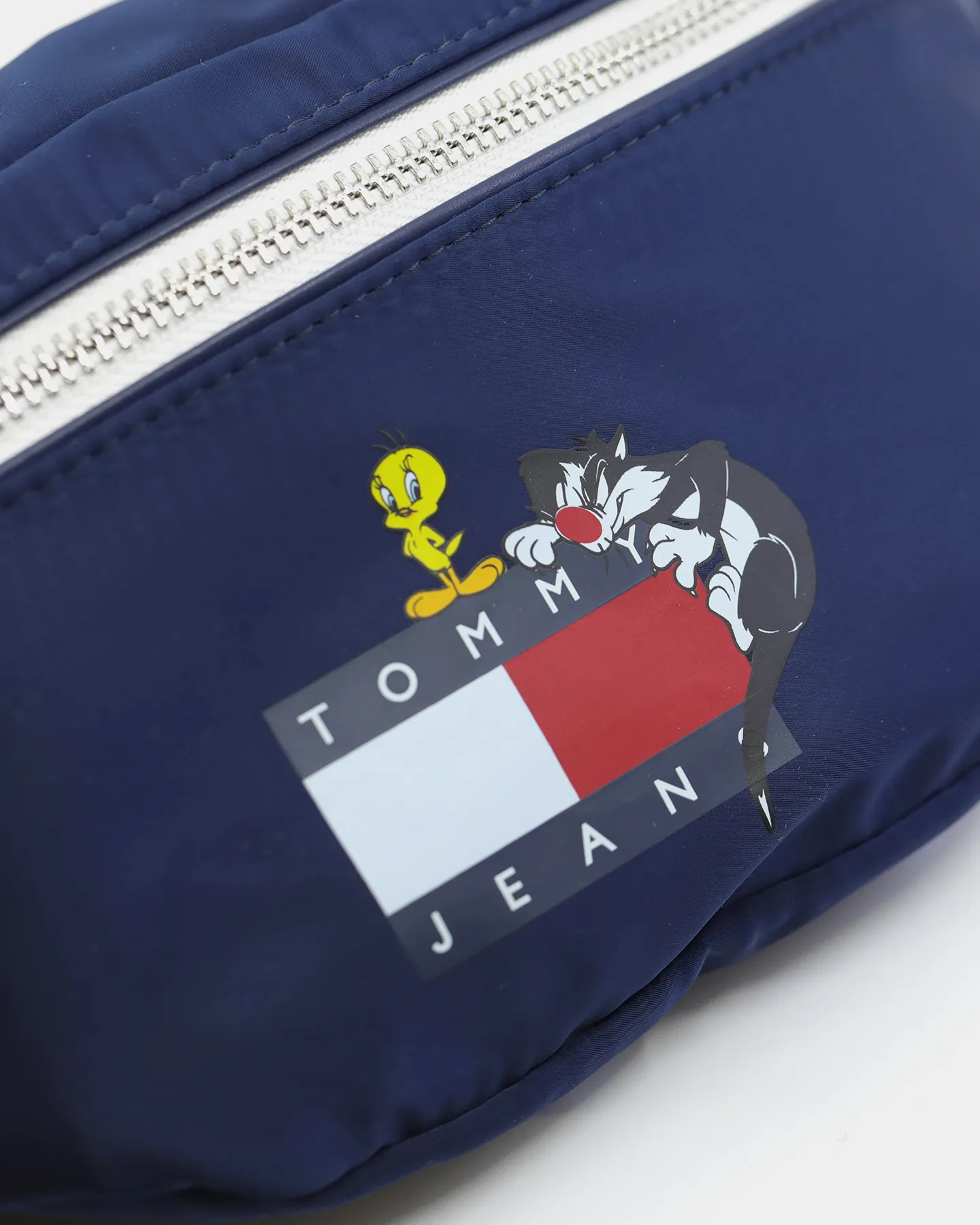 Tommy Jeans x Looney Tunes Bumbag